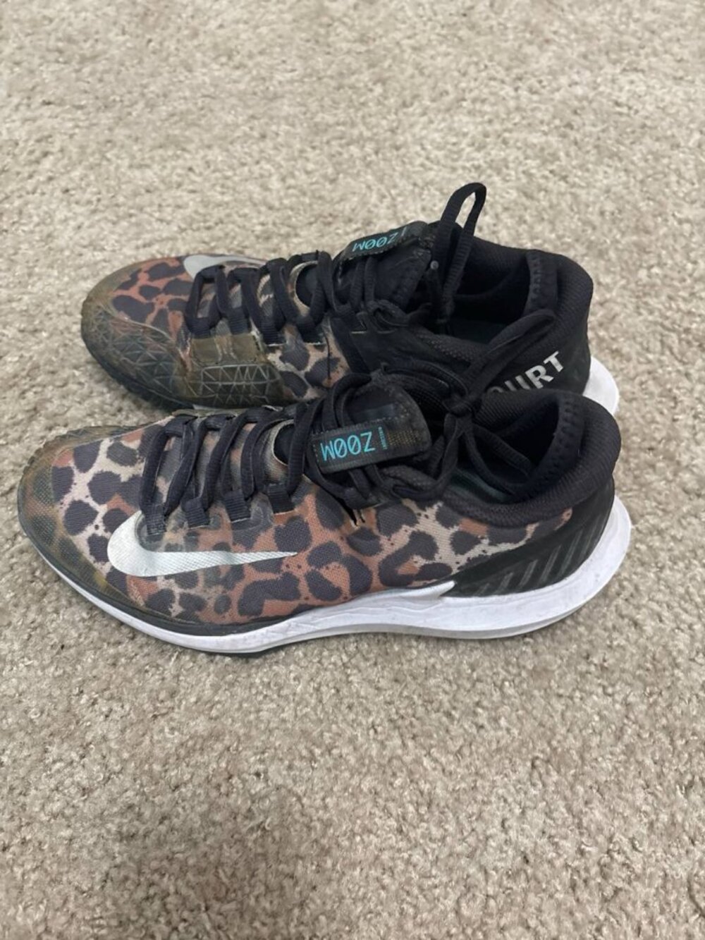 NikeCourt Air Zoom Zero Women's US 7.5 EU 38 Leopard Used Tennis